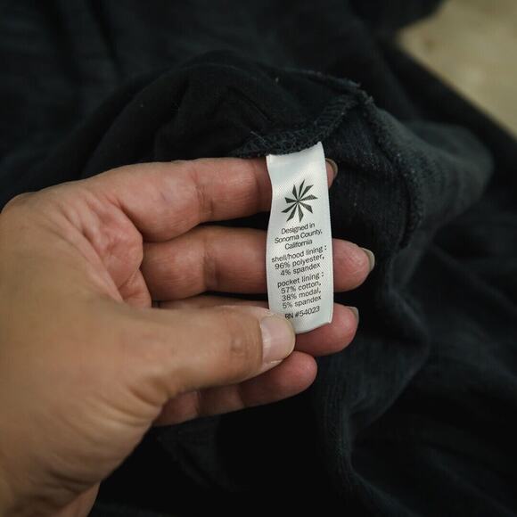 Athleta Size Small S Black Gray Uptempo Hoodie Thumbholes Long Sleeve Active Top - Picture 5 of 8